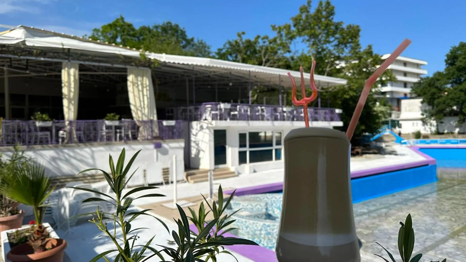Хотел Рива Golden Sands Hotel