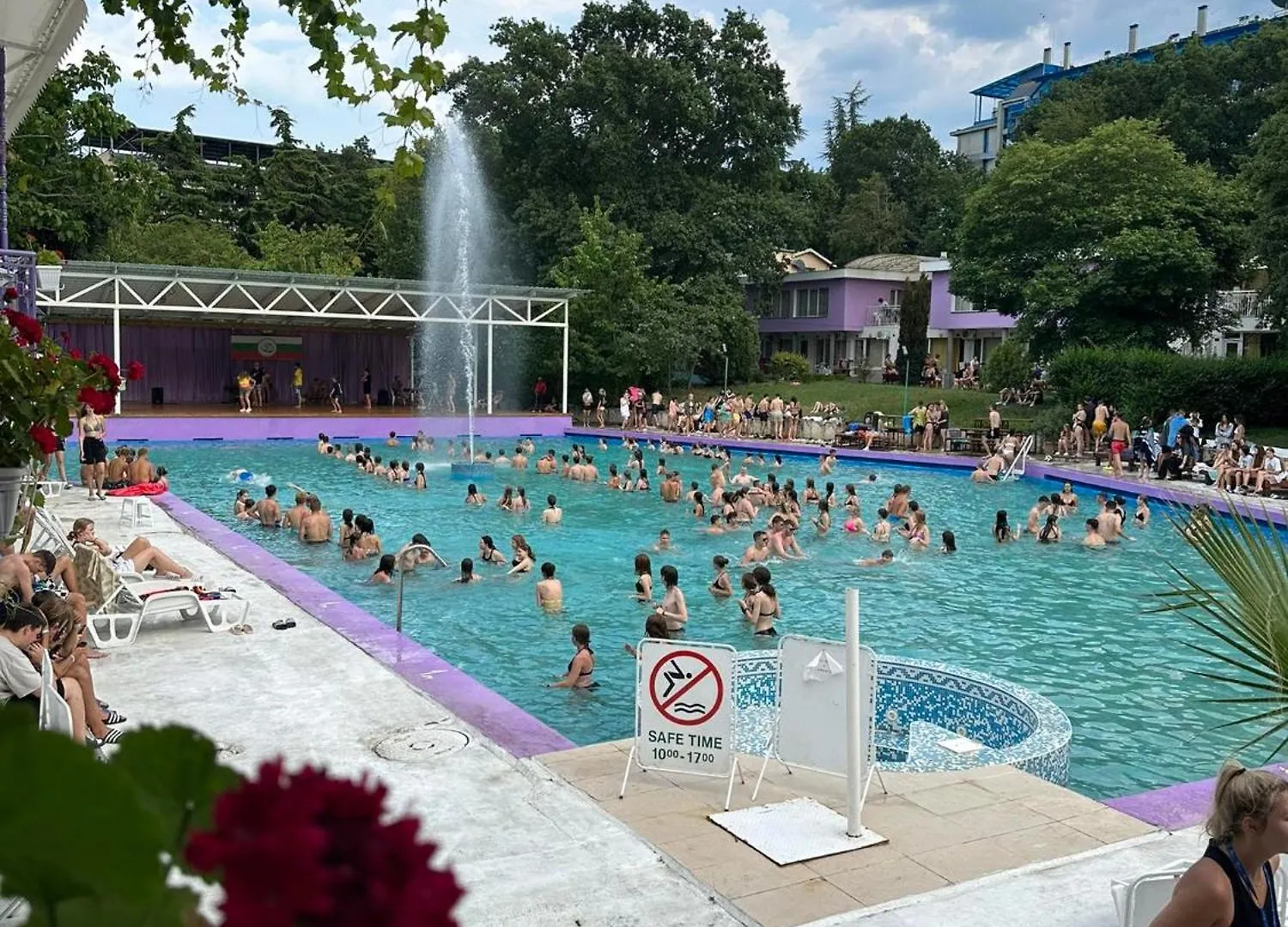 Хотел Рива Golden Sands Hotel